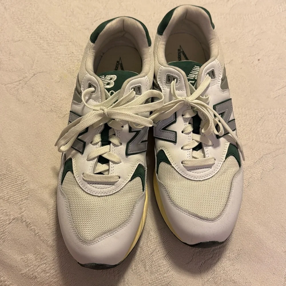 Mens 12 New Balance White Nightwatch Green 580 sneakers